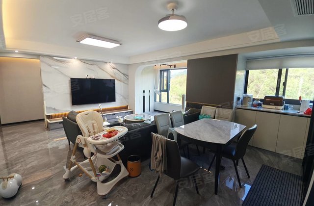 城投金澜湾(一期)4室2厅130㎡129.9万二手房图片