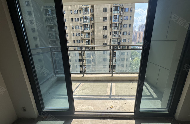 碧桂园天誉3室2厅100㎡46.8万二手房图片