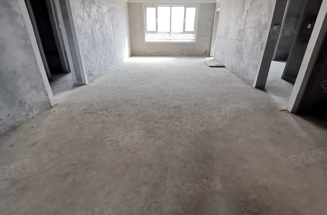 鸿鑫俊景4室2厅157.8㎡169万二手房图片