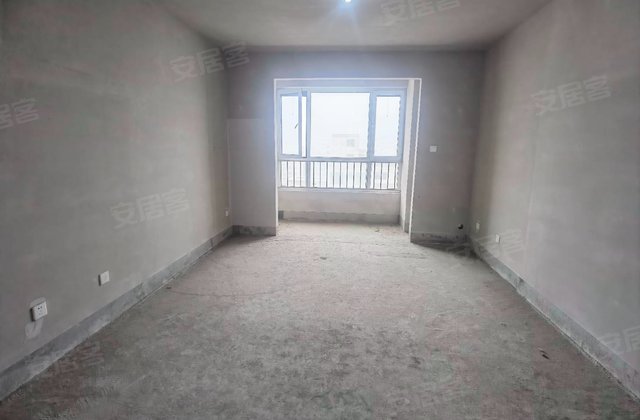 花郡玫瑰园3室2厅2卫121.57㎡南北108万