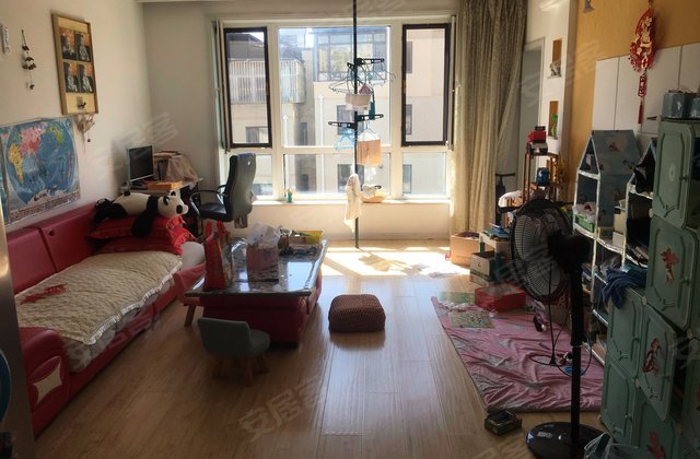 隆成壹品(一期)1室1厅72.4㎡26万二手房图片