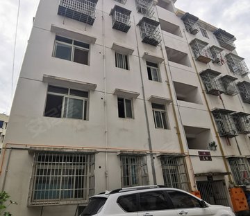 翼泉街15号院