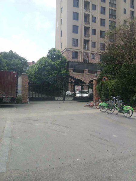 中裕豪庭(公寓住宅) 