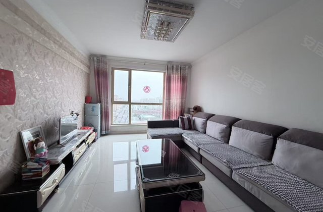 水泉湾龙园2室1厅96㎡54.9万二手房图片