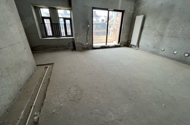 西坡街人行家属院