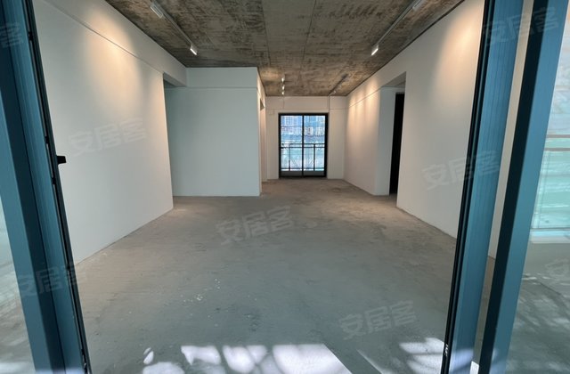 敏捷金玥湾5室2厅141㎡67.8万二手房图片