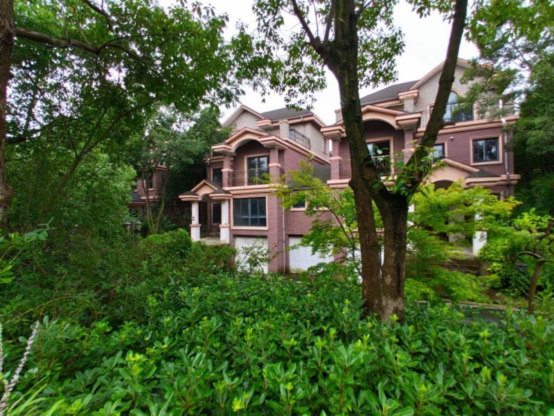 戴埠万竹园联排别墅精装修拎包入住赠送地下室和车库