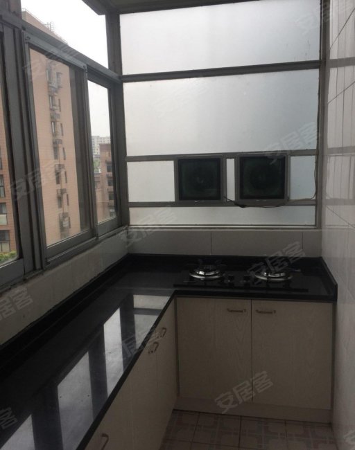 宜城公寓2室2厅1卫,好楼层,采光好,南北通透,家俱齐全