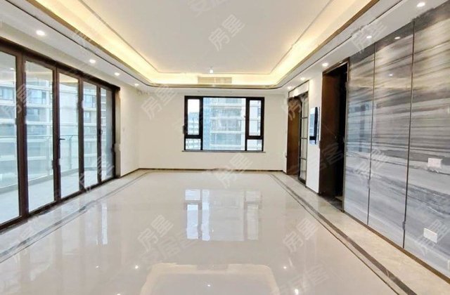 新挂房源丨一梯一户大平层丨蓝光雍景世家丨中洲阳光丨江东花城