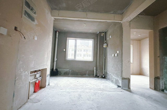 信泰泰宏国际3室2厅119㎡116万二手房图片