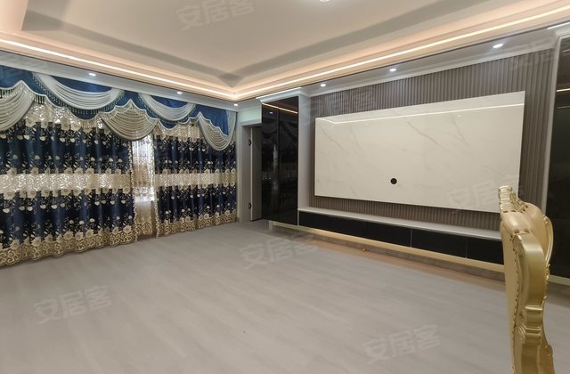 喀什阳光小区C区3室2厅105.25㎡55.8万二手房图片