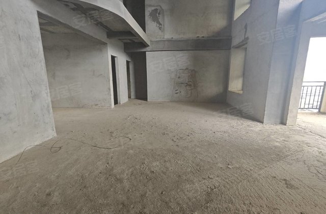 桂园山庄5室3厅200㎡49万二手房图片