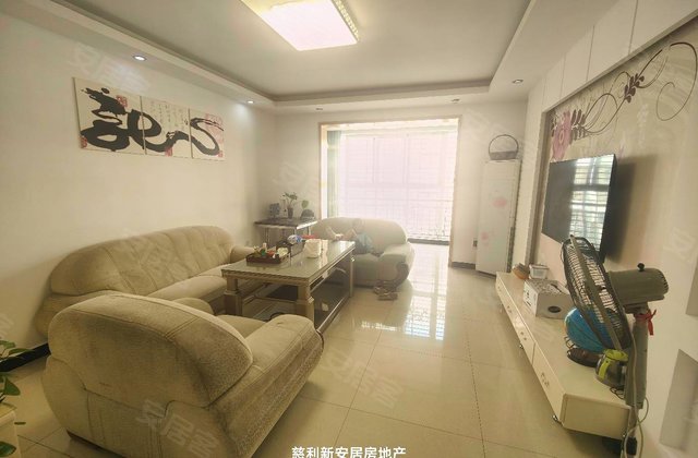 胜汉步行街小区3室2厅145.27㎡48.8万二手房图片