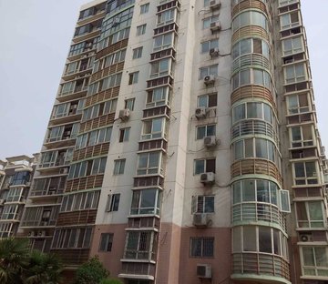 吉祥花园南区(顺河路) 临地铁 满五 有电梯 近医院