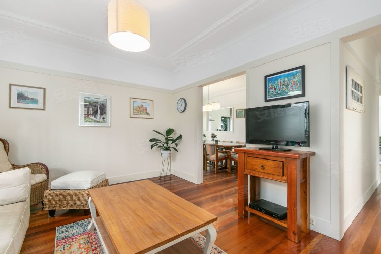 澳大利亚拍卖打电话回家的 地点二手房公寓图片