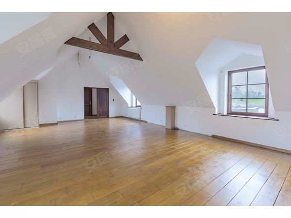 比利时约¥521万20间客房别墅出售二手房独栋别墅图片
