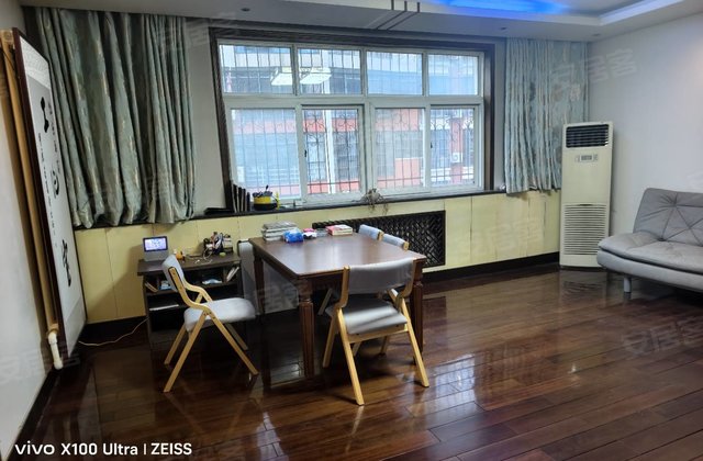 烟草局家属院(华龙)4室2厅149㎡83万二手房图片