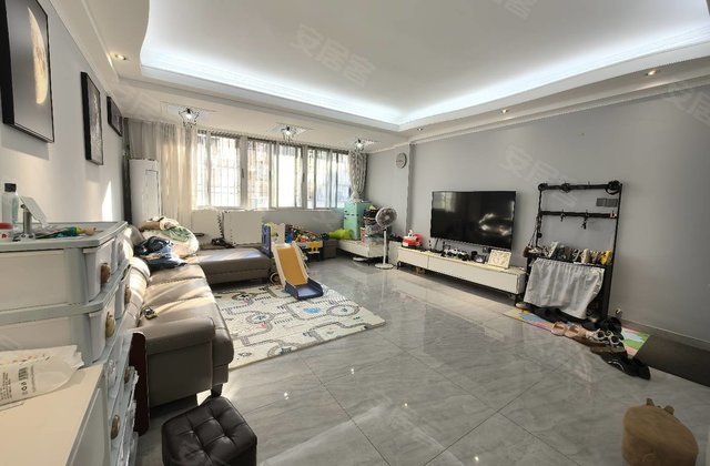 金湖路50号小区3室2厅99㎡57.7万二手房图片