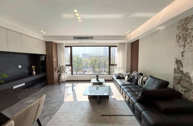 世茂新界3室2厅89㎡88万二手房图片