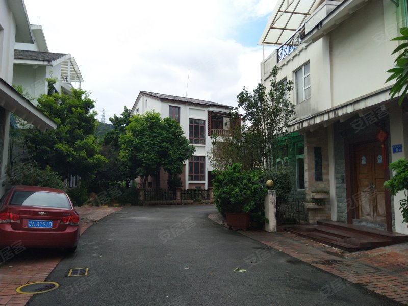 江南世家(别墅)
