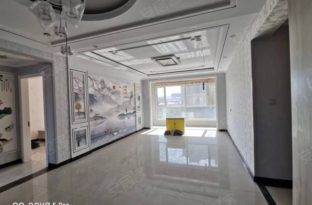 龙汇家园3室2厅128.8㎡92万二手房图片
