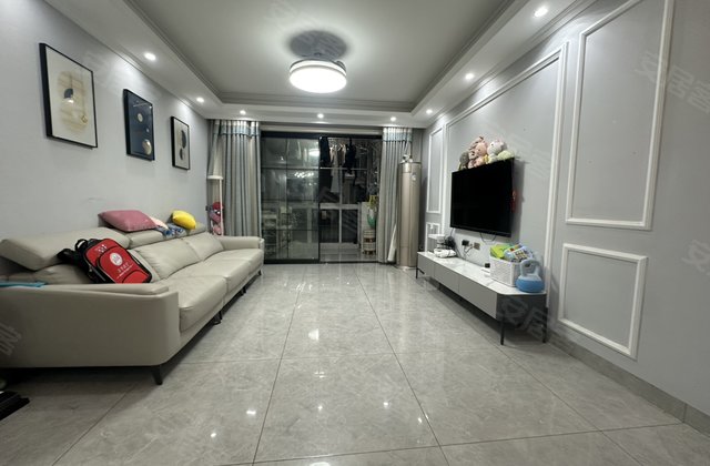 泉山湖公园里3室2厅109.79㎡61.8万二手房图片