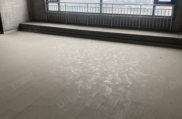 天圣大越府(北区)4室2厅178㎡250万二手房图片