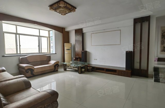 南新西路九巷1号小区3室2厅130㎡38.8万二手房图片