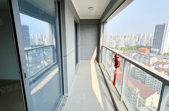 金领蠡洲台3室2厅116.02㎡288万二手房图片