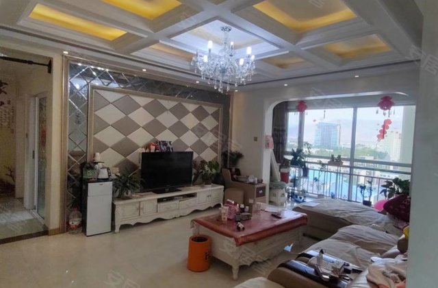 世邦城市广场小区4室2厅130㎡82万二手房图片