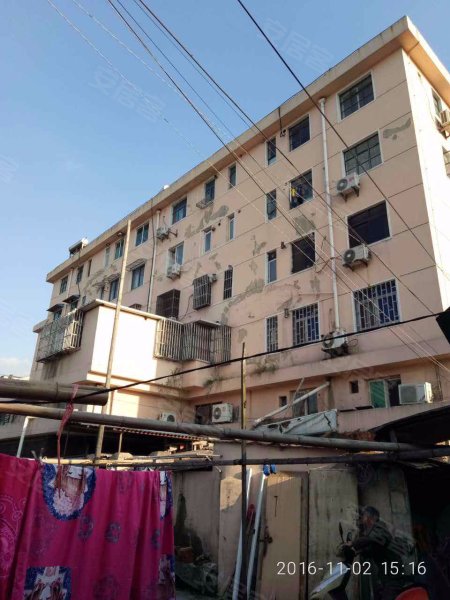 罗溪路60弄小区 