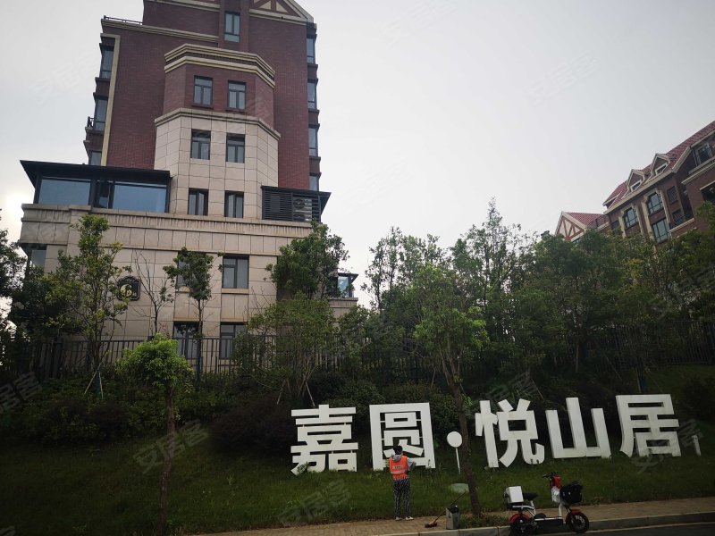 电梯花园洋房 南北通透 南昌二中 送20多平储藏室