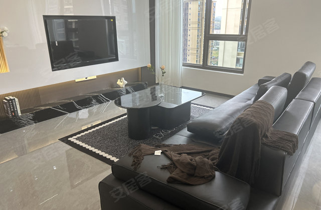 未来城3室2厅100㎡33万二手房图片