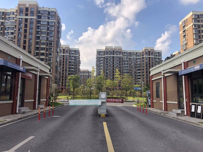 申城佳苑二期B块 