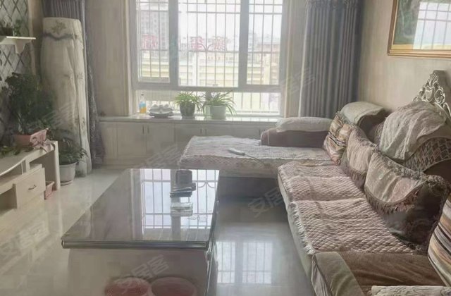 御景佳苑3室2厅100㎡22万二手房图片