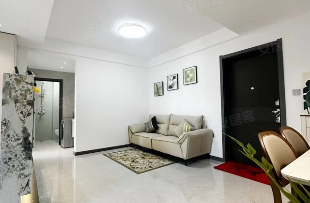 新鹤城华玉府2室1厅66㎡43.8万二手房图片