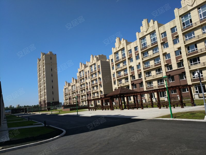 万龙银河城一期