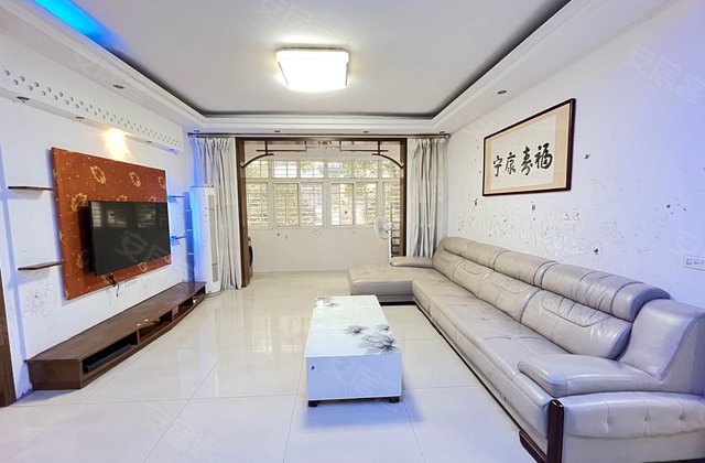 博发豪庭4室2厅158㎡68万二手房图片