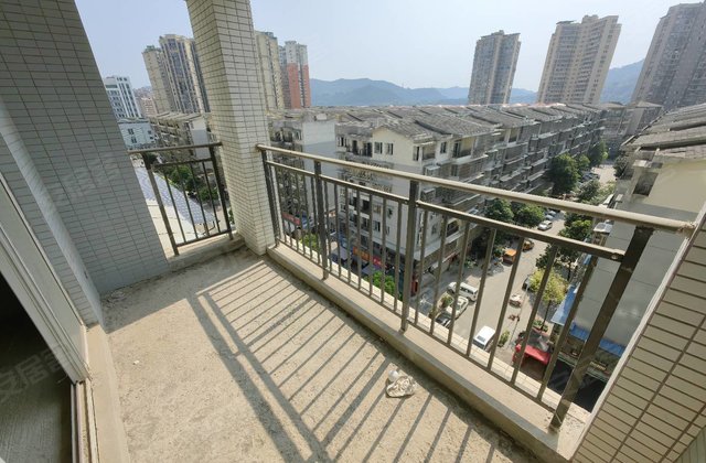 胜利小区2室2厅89㎡32.8万二手房图片