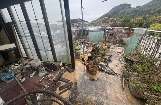 东城别墅6室3厅220㎡130万二手房图片