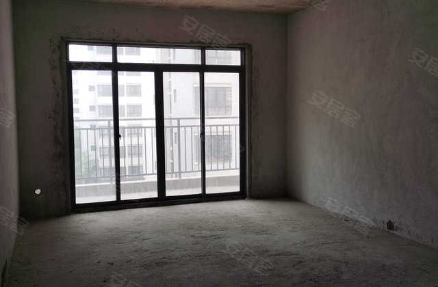 汉唐世家3室2厅114㎡37万二手房图片