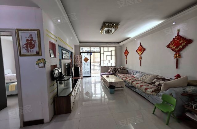 金都花园3室2厅110㎡45万二手房图片