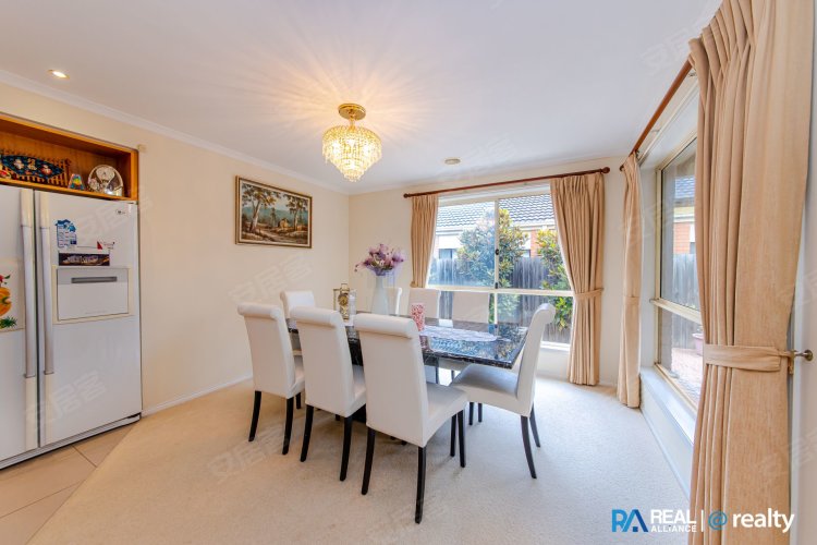 澳大利亚约¥617万室内便利和室外氛围 +  位置二手房公寓图片