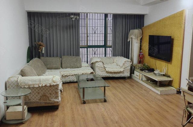 衡岳北路389号小区4室2厅173㎡45万二手房图片