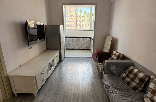 正大清华苑3室1厅90㎡37.8万二手房图片