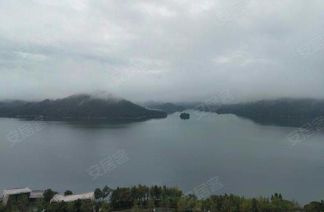 富力湖滨悦居2室1厅60.76㎡69.8万二手房图片