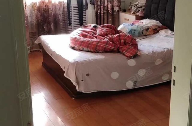 新立小区3室1厅121.16㎡63.5万二手房图片