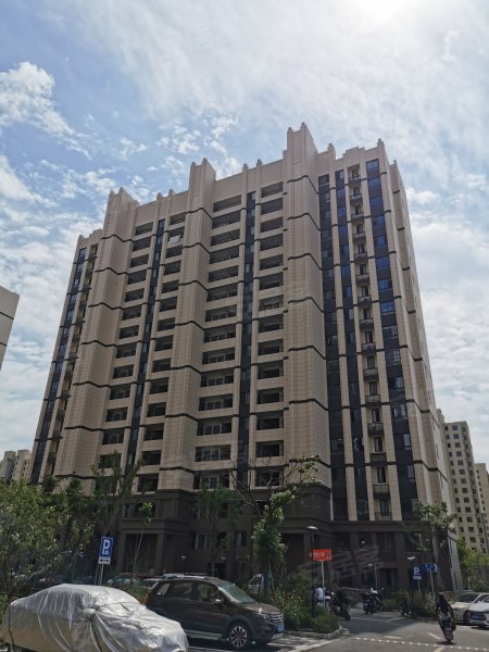 松南城华秀苑,香亭路999弄