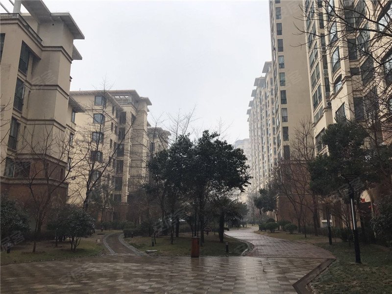 凯瑞国宝花园(公寓住宅)