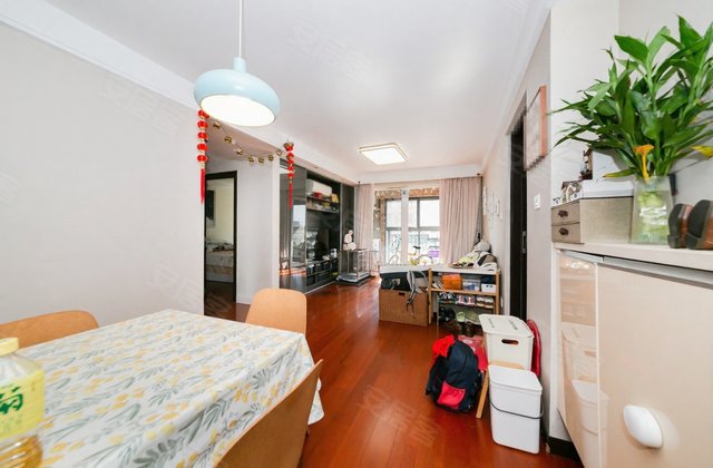 万科城花新园3室2厅98.57㎡689万二手房图片